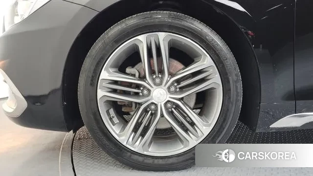 Hyundai Grandeur IG id 3602095 из Кореи 15