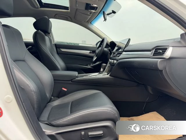 Honda Accord id 4297893 из Китая 15