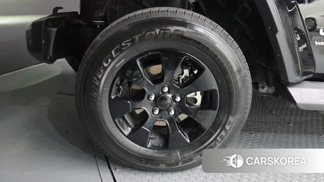 Jeep Wrangler (JL) id 3776886 из Кореи 15