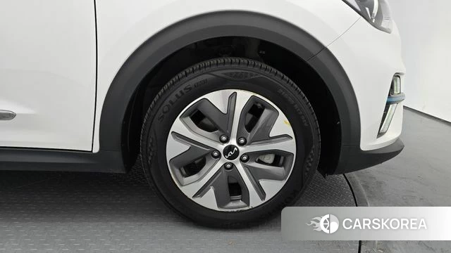 Kia Niro EV id 4293656 из Кореи 31