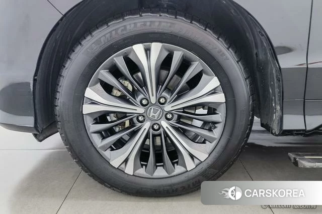 Honda UR-V id 4276108 из Китая 20