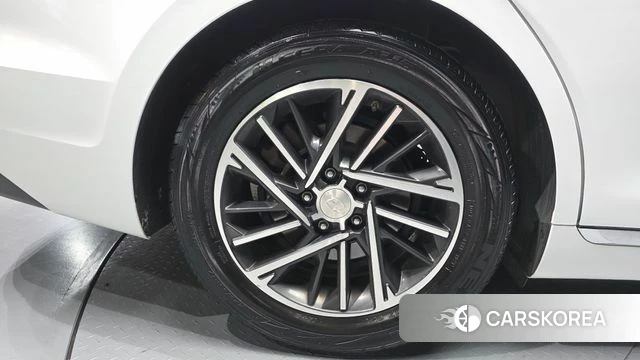 Hyundai The New Grandeur IG id 3904327 из Кореи 15