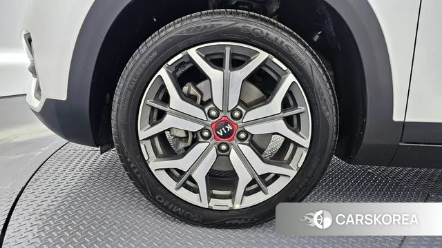 Kia Seltos id 4203195 из Кореи 29