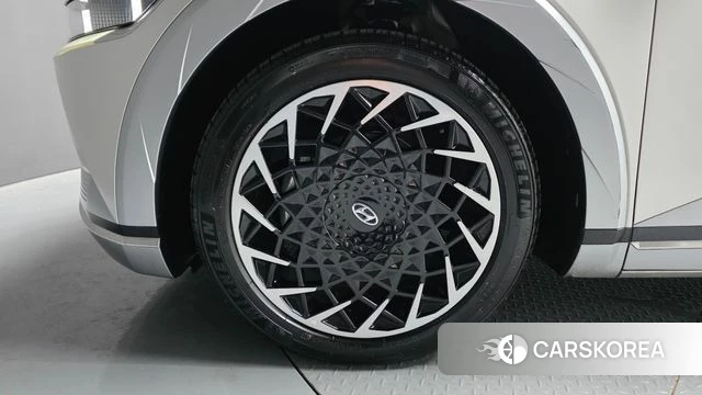 Hyundai Ionic 5 id 4280361 из Кореи 15