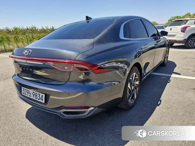 Hyundai The New Grandeur IG Hybrid id 4293569 из Кореи 15