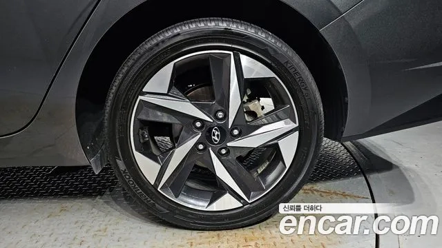 Hyundai Avante (CN7) id 2910553 из Кореи 15