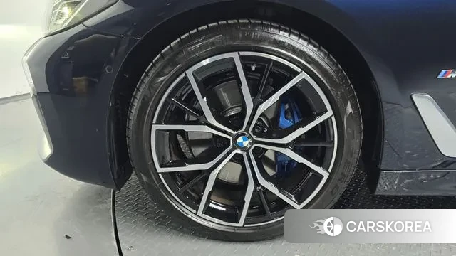 BMW 5 Series (G30) id 3727645 из Кореи 15