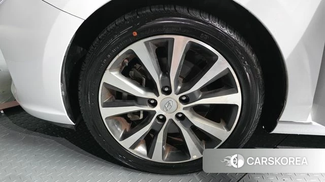 Hyundai i30 (PD) id 3917500 из Кореи 15