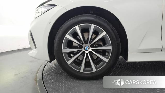 BMW 3 Series (G20) id 4561018 из Кореи 15