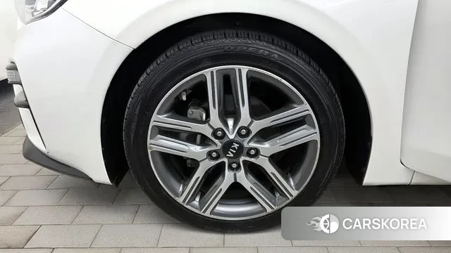 Kia Come New K3 id 3666675 из Кореи 15