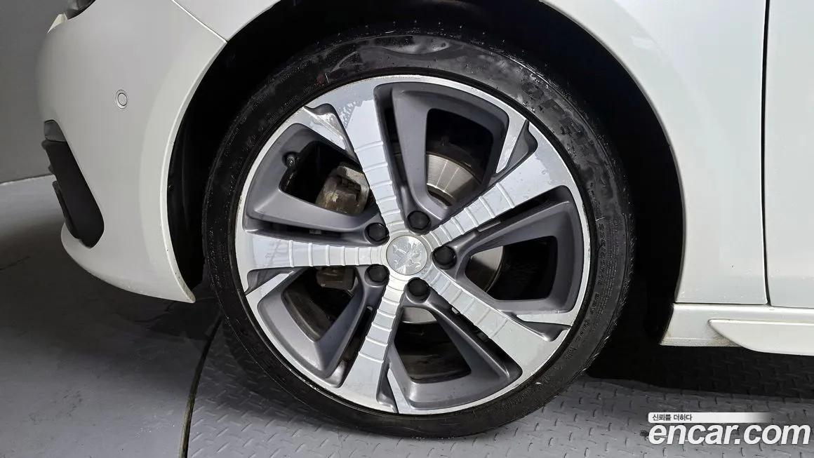 Peugeot 308 second generation id 2081036 из Кореи 15