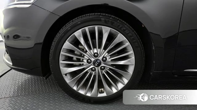 Kia Come New K7 id 3834439 из Кореи 15