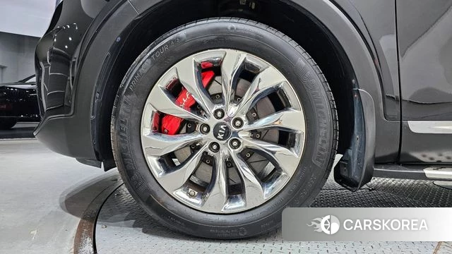 Kia The New Sorento id 4339830 из Кореи 27