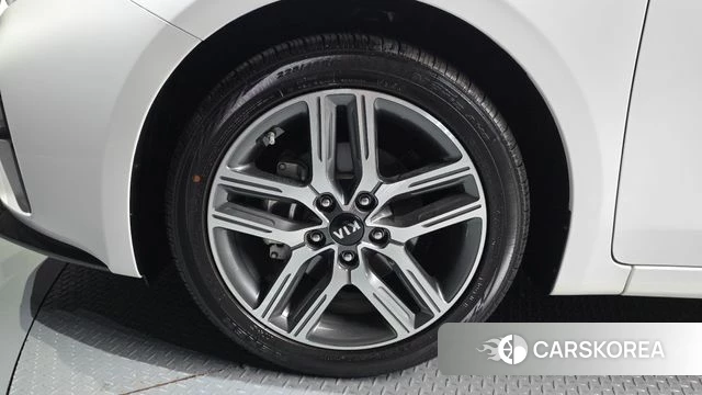 Kia Come New K3 id 4338980 из Кореи 27