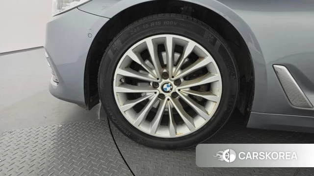 BMW 5 Series (G30) id 4530982 из Кореи 15