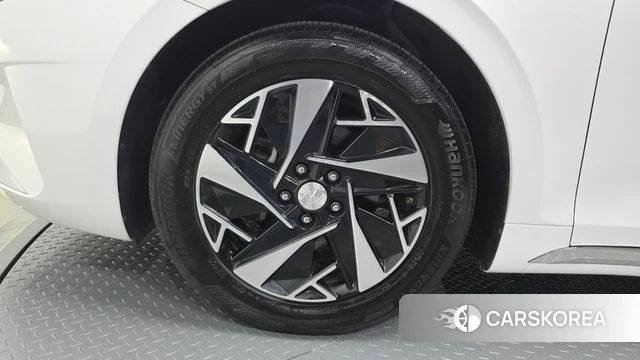 Hyundai The New Grandeur IG Hybrid id 4670986 из Кореи 31