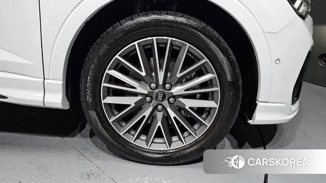 Audi Q3 (F3) id 3674543 из Кореи 15