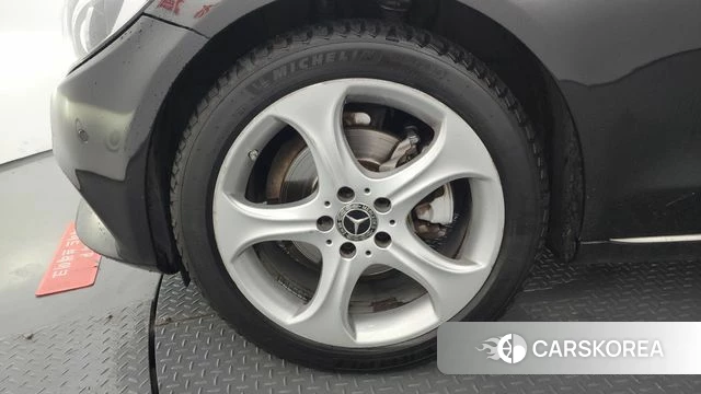 Mercedes-Benz C-Class W205 id 4596354 из Кореи 27