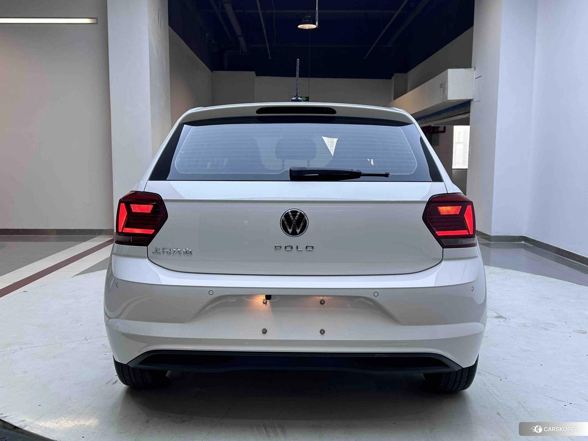 Volkswagen Polo id 4461413 из Китая 14