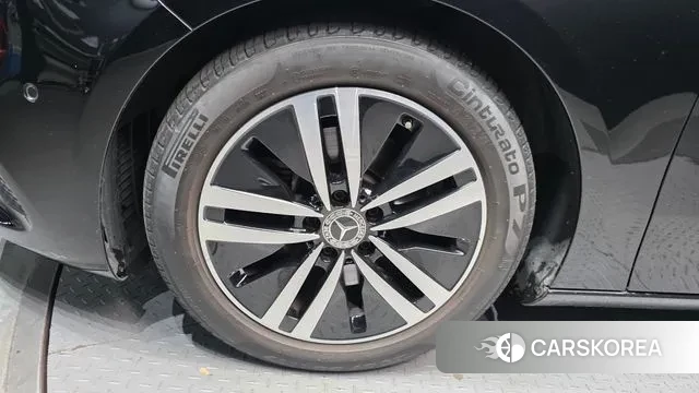 Mercedes-Benz A-Class W177 id 3406974 из Кореи 15