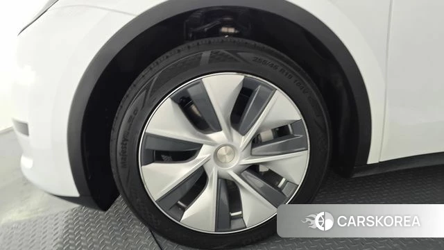 Tesla Model Y id 4432804 из Кореи 28