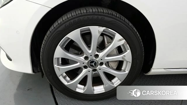 Mercedes-Benz E-Class W213 id 4295056 из Кореи 15