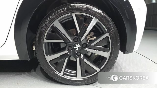 Peugeot e-208 second Generation id 4533657 из Кореи 26
