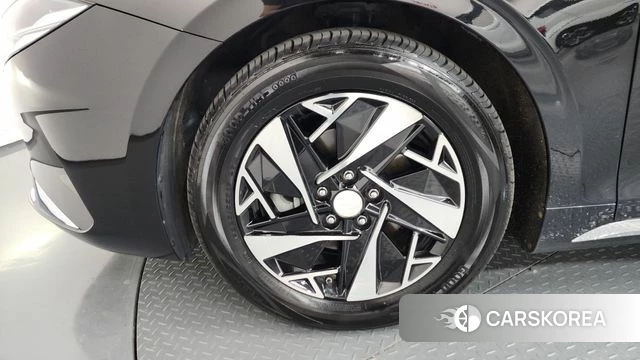 Hyundai The New Grandeur IG Hybrid id 4293174 из Кореи 31