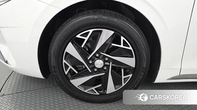 Hyundai The New Grandeur IG Hybrid id 4666487 из Кореи 29