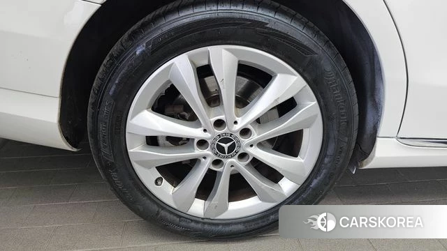 Mercedes-Benz C-Class W205 id 4483046 из Кореи 24