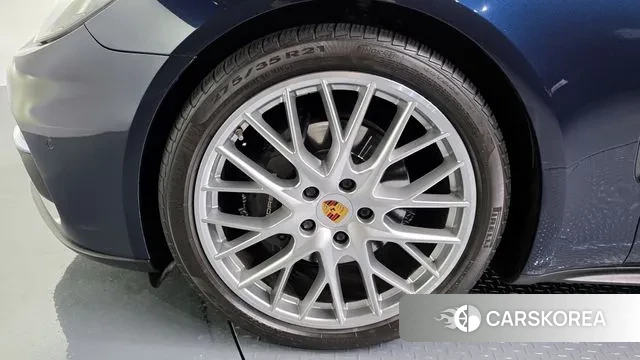 Porsche Panamera (971) id 3772927 из Кореи 15