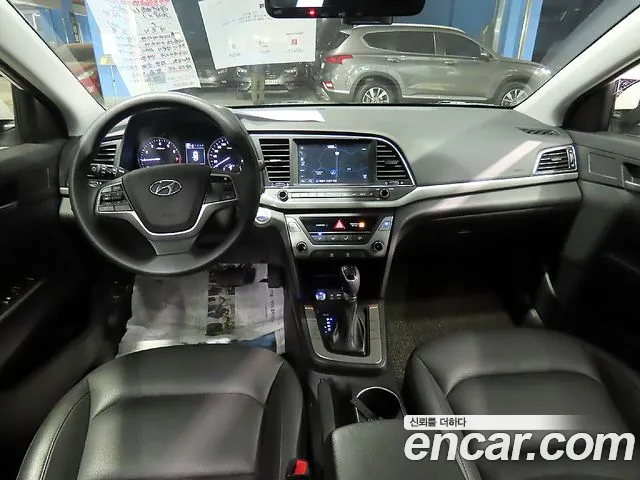 Hyundai Avante AD id 2490616 из Кореи 11