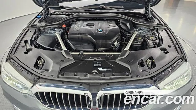 BMW 5 Series (G30) id 2956871 из Кореи 14