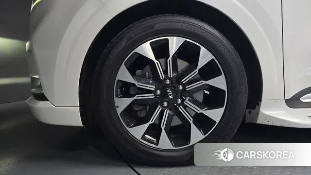 Kia Carnival 4th generation id 3483836 из Кореи 15