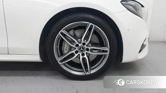 Mercedes-Benz E-Class W213 id 3473978 из Кореи 15
