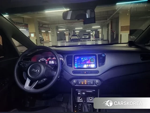 Kia The New Carens 2018 Серебряный из Кореи, фото 5