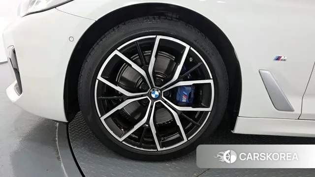 BMW 5 Series (G30) id 3192460 из Кореи 15