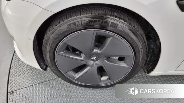 Tesla Model 3 id 2884830 из Кореи 15