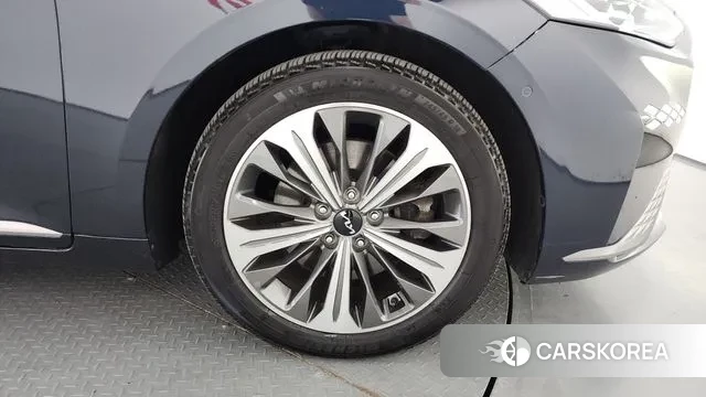 Kia K8 id 3181030 из Кореи 15