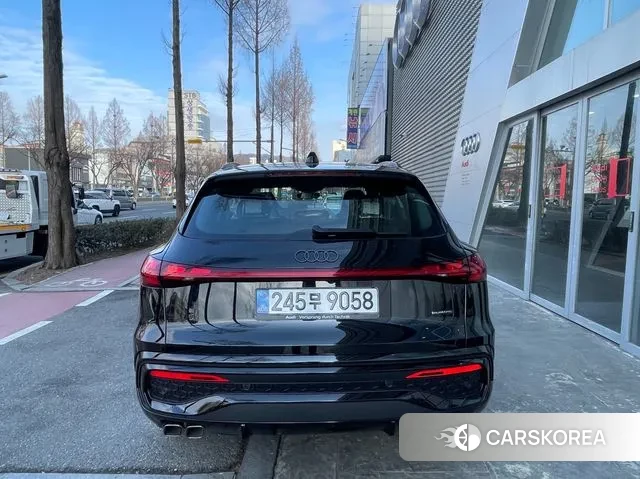 Audi Q5 (80A) 2025 Черный из Кореи, фото 5