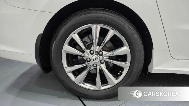 Kia The New Carnival id 3942975 из Кореи 15