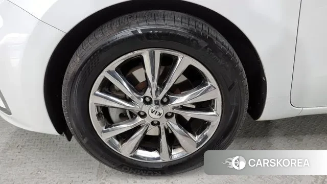 Kia The New Carnival id 3480313 из Кореи 14