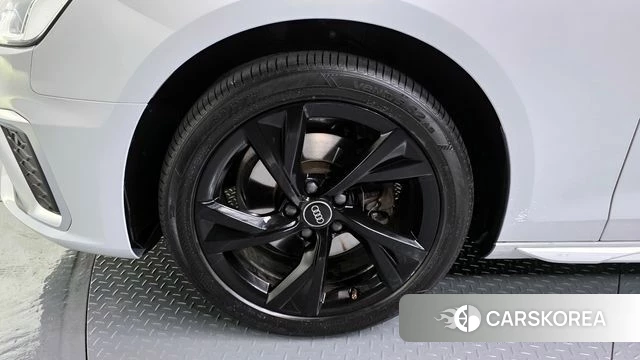 Audi A4 (B9) id 3832640 из Кореи 15