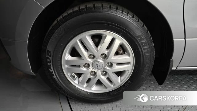 Hyundai The New Grand Starex id 4232693 из Кореи 26