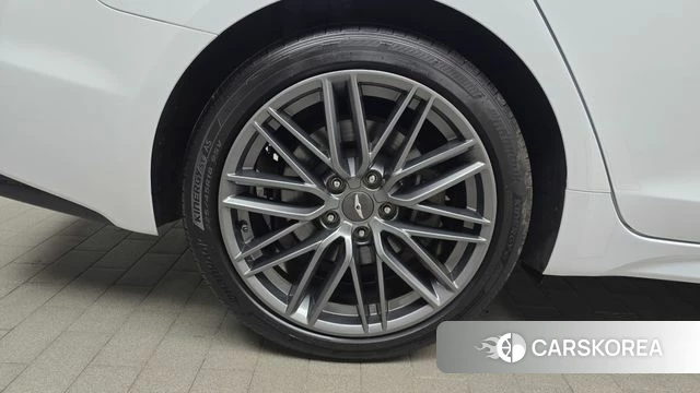 Genesis G70 id 3925086 из Кореи 15