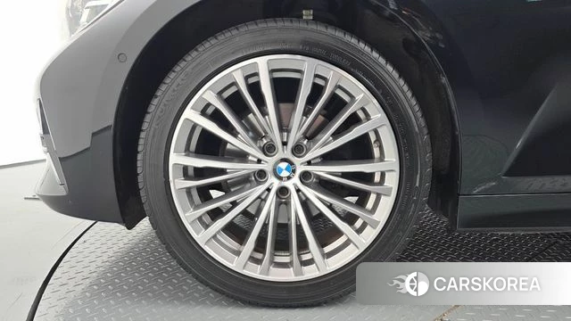 BMW 3 Series (G20) id 4641913 из Кореи 26