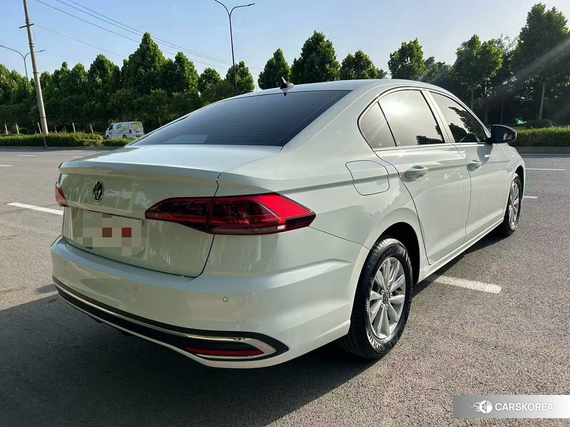 Volkswagen Bora id 4452885 из Китая 7