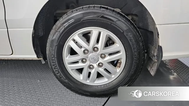 Hyundai The New Grand Starex id 3429583 из Кореи 15