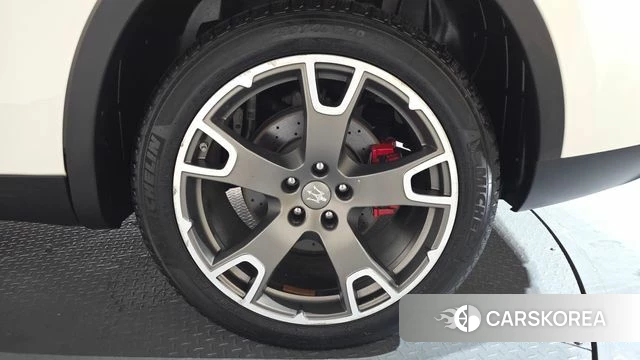 Maserati Levante id 3861521 из Кореи 15