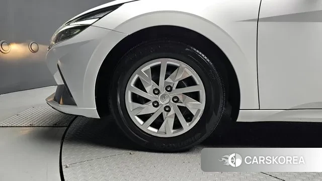 Hyundai Avante (CN7) id 3044113 из Кореи 15